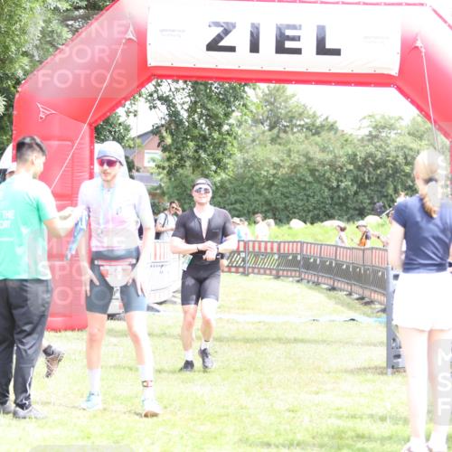 21.06.2026 - 29. Vierlanden-Triathlon Andreas Tolksdorf http://msf.ph/oto/9891147 21.06.2026 13:18:13 Ziel 659, 742, 798, 659, 742, 798 meine-sportfotos.de