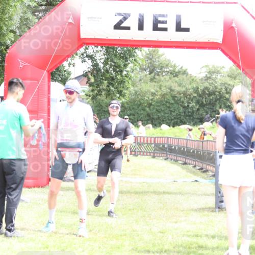 21.06.2026 - 29. Vierlanden-Triathlon Andreas Tolksdorf http://msf.ph/oto/9891150 21.06.2026 13:18:13 Ziel 659, 742, 798, 659, 742, 798 meine-sportfotos.de