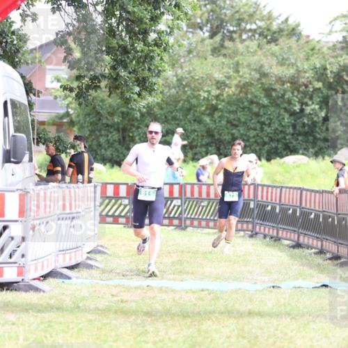 21.06.2026 - 29. Vierlanden-Triathlon Andreas Tolksdorf http://msf.ph/oto/9891208 21.06.2026 13:20:07 Ziel 673, 751, 811, 673, 751, 811 meine-sportfotos.de