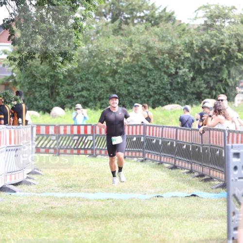 21.06.2026 - 29. Vierlanden-Triathlon Andreas Tolksdorf http://msf.ph/oto/9891249 21.06.2026 13:20:27 Ziel 709, 709 meine-sportfotos.de