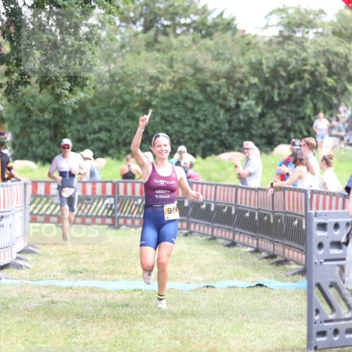 21.06.2026 - 29. Vierlanden-Triathlon Andreas Tolksdorf http://msf.ph/oto/9891346 21.06.2026 13:22:02 Ziel 195, 740, 984, 195, 740, 984 meine-sportfotos.de