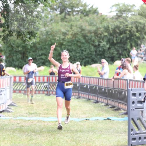 21.06.2026 - 29. Vierlanden-Triathlon Andreas Tolksdorf http://msf.ph/oto/9891350 21.06.2026 13:22:02 Ziel 195, 740, 984, 195, 740, 984 meine-sportfotos.de