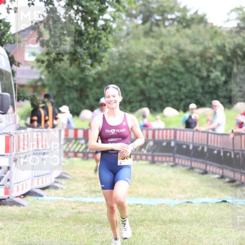 21.06.2026 - 29. Vierlanden-Triathlon Andreas Tolksdorf http://msf.ph/oto/9891354 21.06.2026 13:22:03 Ziel 195, 740, 984, 195, 740, 984 meine-sportfotos.de