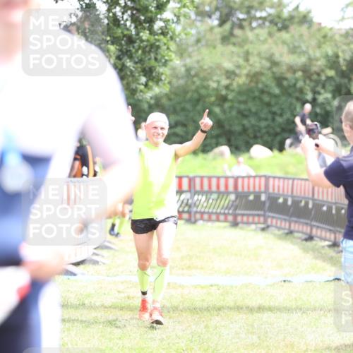 21.06.2026 - 29. Vierlanden-Triathlon Andreas Tolksdorf http://msf.ph/oto/9891400 21.06.2026 13:22:26 Ziel 293, 756, 779, 1014, 293, 756, 779, 1014 meine-sportfotos.de