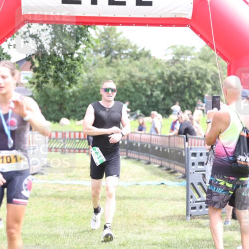 21.06.2026 - 29. Vierlanden-Triathlon Andreas Tolksdorf http://msf.ph/oto/9891437 21.06.2026 13:23:01 Ziel 630, 675, 729, 731, 630, 675, 729, 731 meine-sportfotos.de
