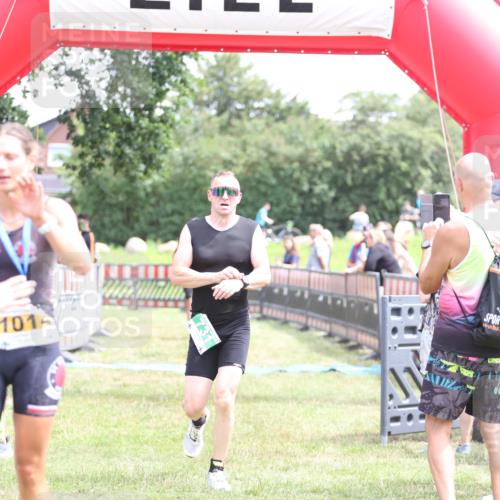 21.06.2026 - 29. Vierlanden-Triathlon Andreas Tolksdorf http://msf.ph/oto/9891439 21.06.2026 13:23:01 Ziel 630, 675, 729, 731, 630, 675, 729, 731 meine-sportfotos.de