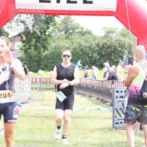 21.06.2026 - 29. Vierlanden-Triathlon Andreas Tolksdorf http://msf.ph/oto/9891440 21.06.2026 13:23:01 Ziel 630, 675, 729, 731, 630, 675, 729, 731 meine-sportfotos.de
