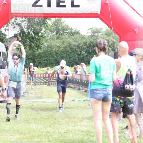 21.06.2026 - 29. Vierlanden-Triathlon Andreas Tolksdorf http://msf.ph/oto/9891454 21.06.2026 13:23:09 Ziel 39, 630, 729, 39, 630, 729 meine-sportfotos.de