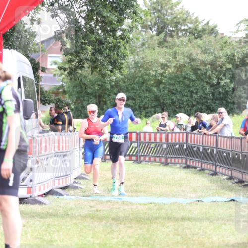 21.06.2026 - 29. Vierlanden-Triathlon Andreas Tolksdorf http://msf.ph/oto/9891487 21.06.2026 13:24:05 Ziel 633, 759, 1000, 633, 759, 1000 meine-sportfotos.de