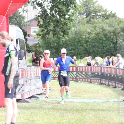 21.06.2026 - 29. Vierlanden-Triathlon Andreas Tolksdorf http://msf.ph/oto/9891496 21.06.2026 13:24:05 Ziel 633, 759, 1000, 633, 759, 1000 meine-sportfotos.de