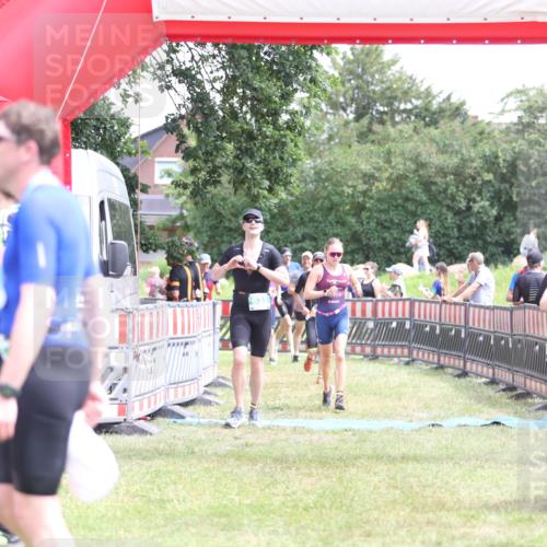 21.06.2026 - 29. Vierlanden-Triathlon Andreas Tolksdorf http://msf.ph/oto/9891517 21.06.2026 13:24:15 Ziel 288, 633, 680, 777, 983, 985, 288, 633, 680, 777, 983, 985 meine-sportfotos.de