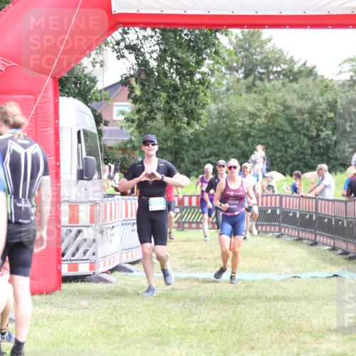 21.06.2026 - 29. Vierlanden-Triathlon Andreas Tolksdorf http://msf.ph/oto/9891523 21.06.2026 13:24:16 Ziel 288, 633, 680, 777, 983, 985, 288, 633, 680, 777, 983, 985 meine-sportfotos.de