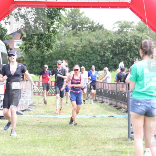 21.06.2026 - 29. Vierlanden-Triathlon Andreas Tolksdorf http://msf.ph/oto/9891532 21.06.2026 13:24:17 Ziel 288, 633, 680, 777, 983, 985, 288, 633, 680, 777, 983, 985 meine-sportfotos.de