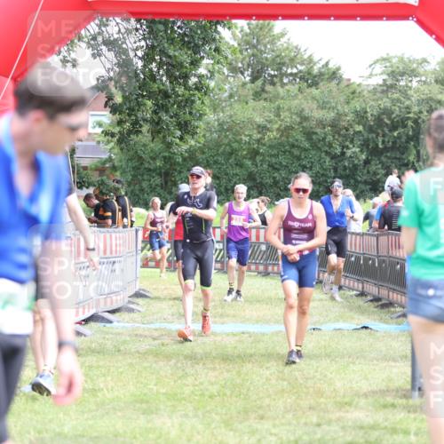 21.06.2026 - 29. Vierlanden-Triathlon Andreas Tolksdorf http://msf.ph/oto/9891534 21.06.2026 13:24:18 Ziel 288, 633, 680, 777, 983, 985, 288, 633, 680, 777, 983, 985 meine-sportfotos.de