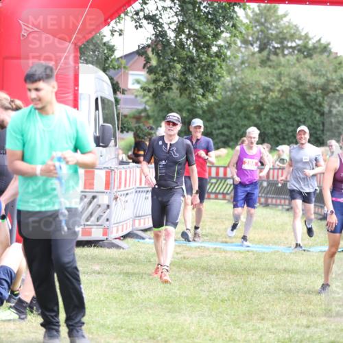 21.06.2026 - 29. Vierlanden-Triathlon Andreas Tolksdorf http://msf.ph/oto/9891540 21.06.2026 13:24:20 Ziel 288, 633, 680, 777, 983, 985, 288, 633, 680, 777, 983, 985 meine-sportfotos.de