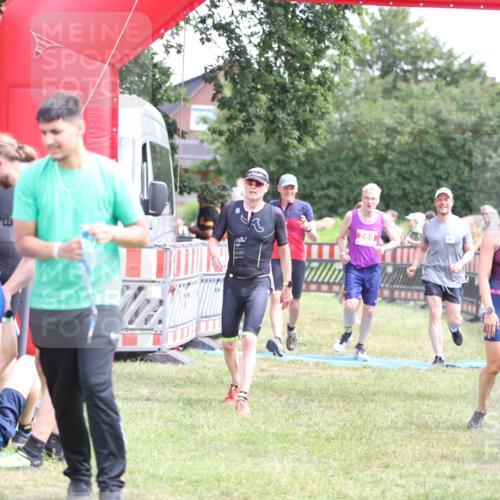 21.06.2026 - 29. Vierlanden-Triathlon Andreas Tolksdorf http://msf.ph/oto/9891541 21.06.2026 13:24:20 Ziel 288, 633, 680, 777, 983, 985, 288, 633, 680, 777, 983, 985 meine-sportfotos.de