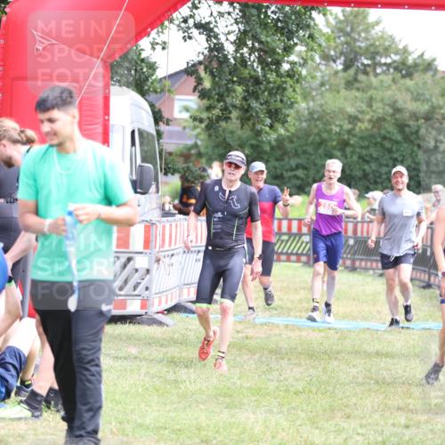 21.06.2026 - 29. Vierlanden-Triathlon Andreas Tolksdorf http://msf.ph/oto/9891543 21.06.2026 13:24:20 Ziel 288, 633, 680, 777, 983, 985, 288, 633, 680, 777, 983, 985 meine-sportfotos.de