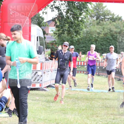 21.06.2026 - 29. Vierlanden-Triathlon Andreas Tolksdorf http://msf.ph/oto/9891544 21.06.2026 13:24:20 Ziel 288, 633, 680, 777, 983, 985, 288, 633, 680, 777, 983, 985 meine-sportfotos.de