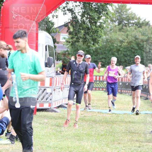 21.06.2026 - 29. Vierlanden-Triathlon Andreas Tolksdorf http://msf.ph/oto/9891546 21.06.2026 13:24:21 Ziel 288, 628, 633, 680, 777, 983, 985, 288, 628, 633, 680, 777, 983, 985 meine-sportfotos.de