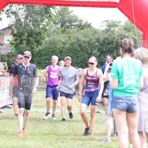 21.06.2026 - 29. Vierlanden-Triathlon Andreas Tolksdorf http://msf.ph/oto/9891554 21.06.2026 13:24:22 Ziel 288, 628, 680, 777, 983, 985, 288, 628, 680, 777, 983, 985 meine-sportfotos.de