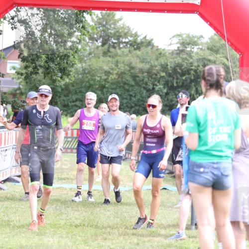 21.06.2026 - 29. Vierlanden-Triathlon Andreas Tolksdorf http://msf.ph/oto/9891555 21.06.2026 13:24:22 Ziel 288, 628, 680, 777, 983, 985, 288, 628, 680, 777, 983, 985 meine-sportfotos.de