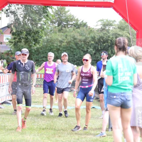 21.06.2026 - 29. Vierlanden-Triathlon Andreas Tolksdorf http://msf.ph/oto/9891556 21.06.2026 13:24:22 Ziel 288, 628, 680, 777, 983, 985, 288, 628, 680, 777, 983, 985 meine-sportfotos.de