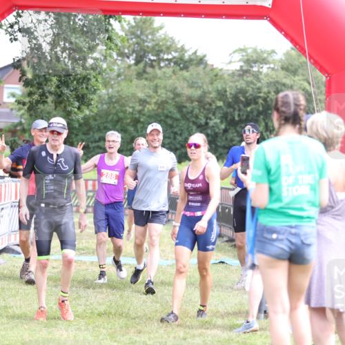 21.06.2026 - 29. Vierlanden-Triathlon Andreas Tolksdorf http://msf.ph/oto/9891560 21.06.2026 13:24:22 Ziel 288, 628, 680, 777, 983, 985, 288, 628, 680, 777, 983, 985 meine-sportfotos.de