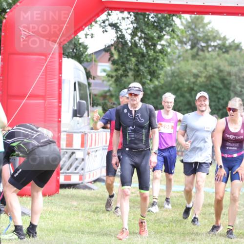 21.06.2026 - 29. Vierlanden-Triathlon Andreas Tolksdorf http://msf.ph/oto/9891566 21.06.2026 13:24:23 Ziel 288, 628, 643, 652, 680, 777, 985, 288, 628, 643, 652, 680, 777, 985 meine-sportfotos.de