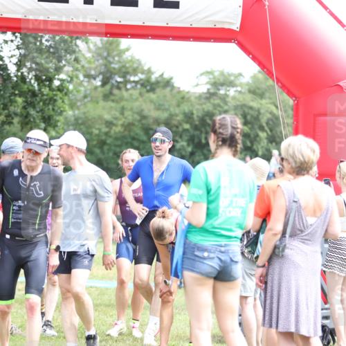 21.06.2026 - 29. Vierlanden-Triathlon Andreas Tolksdorf http://msf.ph/oto/9891569 21.06.2026 13:24:25 Ziel 288, 628, 643, 652, 680, 985, 288, 628, 643, 652, 680, 985 meine-sportfotos.de