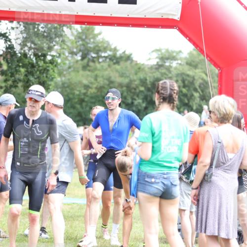 21.06.2026 - 29. Vierlanden-Triathlon Andreas Tolksdorf http://msf.ph/oto/9891574 21.06.2026 13:24:25 Ziel 288, 628, 643, 652, 680, 985, 288, 628, 643, 652, 680, 985 meine-sportfotos.de