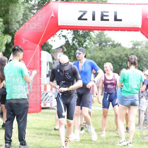 21.06.2026 - 29. Vierlanden-Triathlon Andreas Tolksdorf http://msf.ph/oto/9891587 21.06.2026 13:24:28 Ziel 628, 643, 652, 985, 628, 643, 652, 985 meine-sportfotos.de