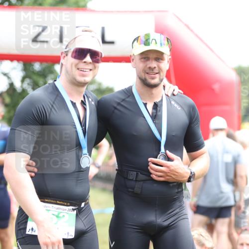 21.06.2026 - 29. Vierlanden-Triathlon Andreas Tolksdorf http://msf.ph/oto/9891596 21.06.2026 13:25:11 Ziel 994, 994 meine-sportfotos.de