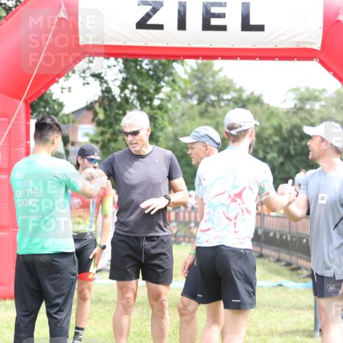 21.06.2026 - 29. Vierlanden-Triathlon Andreas Tolksdorf http://msf.ph/oto/9891629 21.06.2026 13:26:13 Ziel 135, 135 meine-sportfotos.de