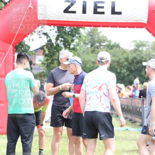 21.06.2026 - 29. Vierlanden-Triathlon Andreas Tolksdorf http://msf.ph/oto/9891639 21.06.2026 13:26:14 Ziel 135, 135 meine-sportfotos.de