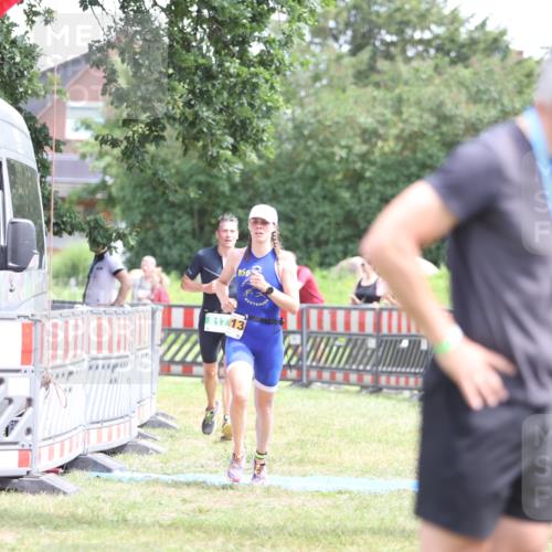 21.06.2026 - 29. Vierlanden-Triathlon Andreas Tolksdorf http://msf.ph/oto/9891654 21.06.2026 13:26:36 Ziel 817, 1013, 817, 1013 meine-sportfotos.de