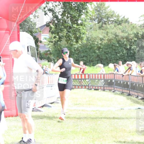 21.06.2026 - 29. Vierlanden-Triathlon Andreas Tolksdorf http://msf.ph/oto/9891878 21.06.2026 13:31:02 Ziel 887, 887 meine-sportfotos.de