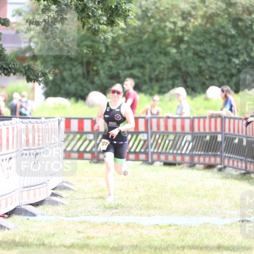 21.06.2026 - 29. Vierlanden-Triathlon Andreas Tolksdorf http://msf.ph/oto/9891880 21.06.2026 13:31:17 Ziel 1007, 1007 meine-sportfotos.de