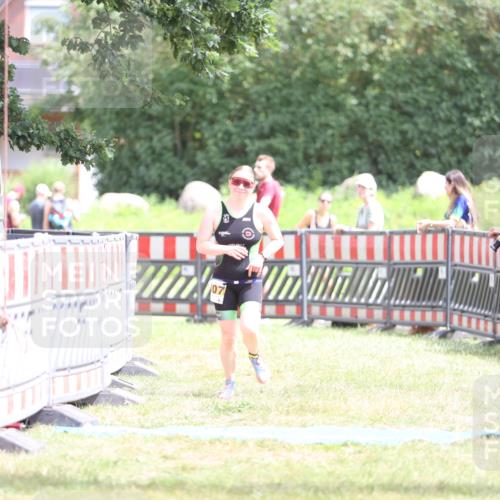 21.06.2026 - 29. Vierlanden-Triathlon Andreas Tolksdorf http://msf.ph/oto/9891882 21.06.2026 13:31:17 Ziel 1007, 1007 meine-sportfotos.de