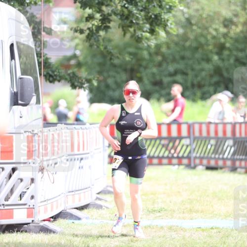 21.06.2026 - 29. Vierlanden-Triathlon Andreas Tolksdorf http://msf.ph/oto/9891887 21.06.2026 13:31:18 Ziel 1007, 1016, 1007, 1016 meine-sportfotos.de
