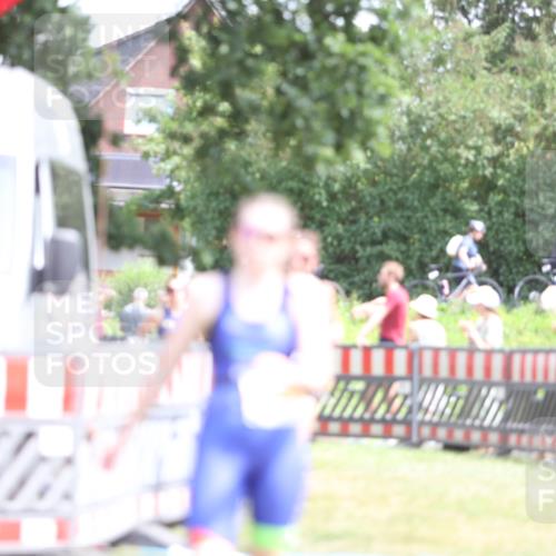 21.06.2026 - 29. Vierlanden-Triathlon Andreas Tolksdorf http://msf.ph/oto/9891943 21.06.2026 13:32:25 Ziel 769, 804, 900, 987, 1003, 1010, 769, 804, 900, 987, 1003, 1010 meine-sportfotos.de