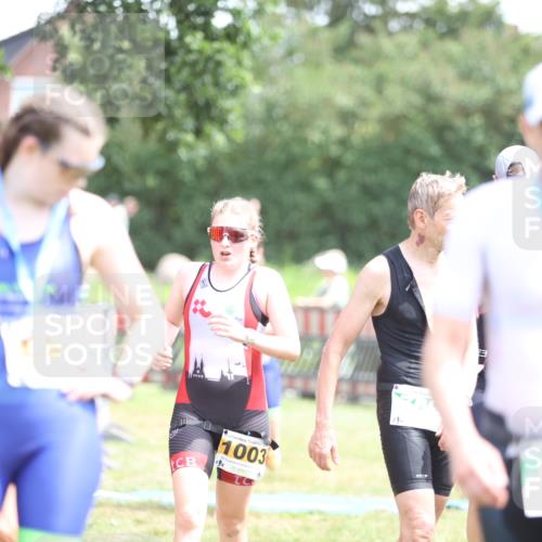 21.06.2026 - 29. Vierlanden-Triathlon Andreas Tolksdorf http://msf.ph/oto/9891968 21.06.2026 13:32:39 Ziel 683, 769, 986, 1003, 683, 769, 986, 1003 meine-sportfotos.de