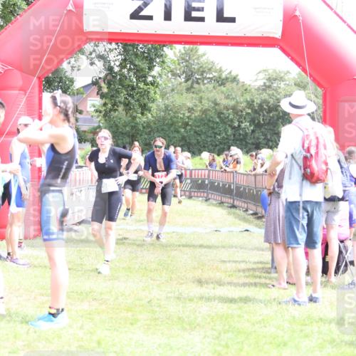 21.06.2026 - 29. Vierlanden-Triathlon Andreas Tolksdorf http://msf.ph/oto/9891982 21.06.2026 13:33:17 Ziel 172, 672, 786, 794, 872, 897, 172, 672, 786, 794, 872, 897 meine-sportfotos.de