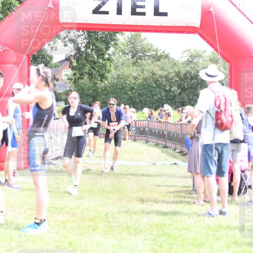 21.06.2026 - 29. Vierlanden-Triathlon Andreas Tolksdorf http://msf.ph/oto/9891983 21.06.2026 13:33:17 Ziel 172, 672, 786, 794, 872, 897, 172, 672, 786, 794, 872, 897 meine-sportfotos.de