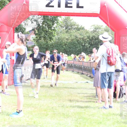 21.06.2026 - 29. Vierlanden-Triathlon Andreas Tolksdorf http://msf.ph/oto/9891984 21.06.2026 13:33:17 Ziel 172, 672, 786, 794, 872, 897, 172, 672, 786, 794, 872, 897 meine-sportfotos.de