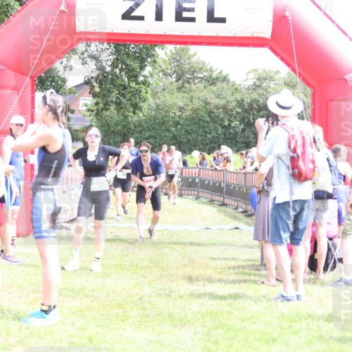 21.06.2026 - 29. Vierlanden-Triathlon Andreas Tolksdorf http://msf.ph/oto/9891986 21.06.2026 13:33:17 Ziel 172, 672, 786, 794, 872, 897, 172, 672, 786, 794, 872, 897 meine-sportfotos.de