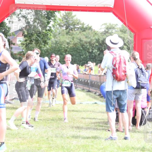 21.06.2026 - 29. Vierlanden-Triathlon Andreas Tolksdorf http://msf.ph/oto/9891991 21.06.2026 13:33:20 Ziel 172, 672, 786, 794, 872, 897, 172, 672, 786, 794, 872, 897 meine-sportfotos.de