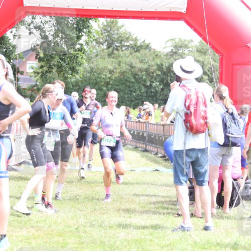 21.06.2026 - 29. Vierlanden-Triathlon Andreas Tolksdorf http://msf.ph/oto/9891992 21.06.2026 13:33:20 Ziel 172, 672, 786, 794, 872, 897, 172, 672, 786, 794, 872, 897 meine-sportfotos.de