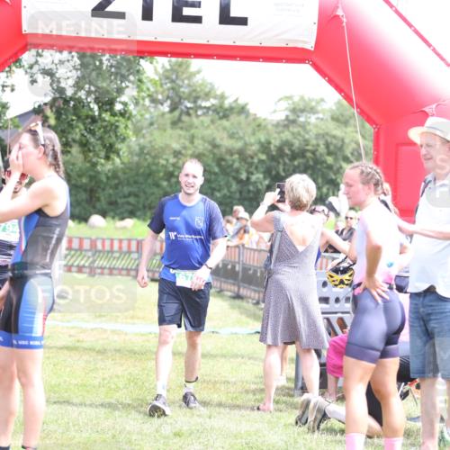 21.06.2026 - 29. Vierlanden-Triathlon Andreas Tolksdorf http://msf.ph/oto/9891995 21.06.2026 13:33:29 Ziel 59, 737, 776, 869, 59, 737, 776, 869 meine-sportfotos.de