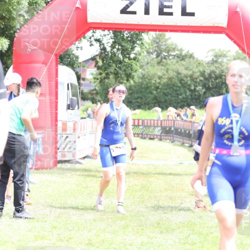21.06.2026 - 29. Vierlanden-Triathlon Andreas Tolksdorf http://msf.ph/oto/9892015 21.06.2026 13:34:43 Ziel 171, 171 meine-sportfotos.de