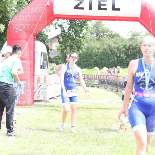 21.06.2026 - 29. Vierlanden-Triathlon Andreas Tolksdorf http://msf.ph/oto/9892017 21.06.2026 13:34:43 Ziel 171, 171 meine-sportfotos.de